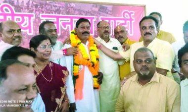 कार्यक्रमों और अभियानों को चलाने के साथ-साथ बूथ स्तर पर सक्रिय होकर काम करना जरुरी - जितेन्द्र वर्मा