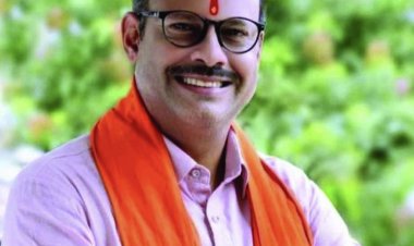 सिटी बस न चला पाने वाले रोक रहे हैं रेल-जितेंद्र वर्मा