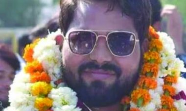 बाइक सवारों ने सरपंच को गोली मार उतरा मौत के घाट, दो पक्षों के बीच फायरिंग जारी