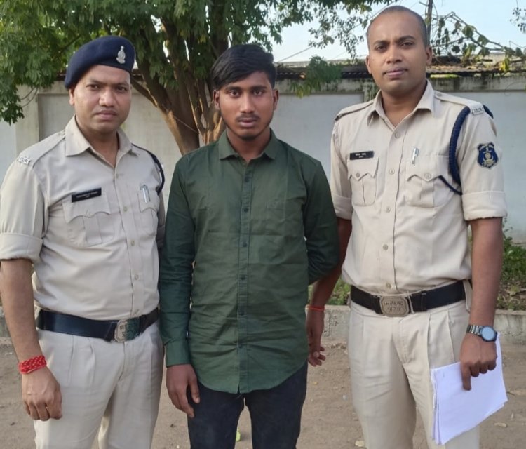 दुर्ग जिला पुलिस की नाकामी, भिलाई में बड़ी वारदात, अवैध रूप से संचालित वाहन पार्किंग का शुल्क नहीं देने पर युवक के पेट में घोंपा चाकू, लगे 14 टांके