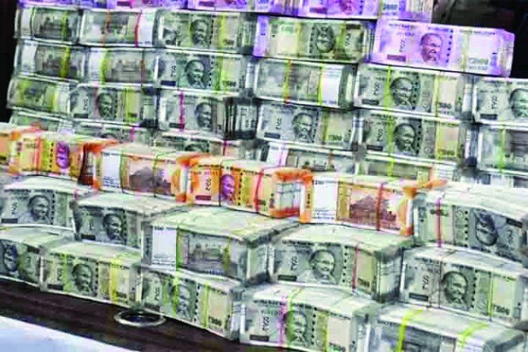 छग में निगरानी दल ने 30 करोड़ नकद किया जब्त