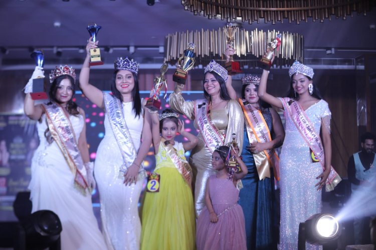 दिवा ऑफ़ छत्तीसगढ़ 2024 ब्यूटी पेजेंट में प्रतिभागियो ने दिखाई प्रतिभा, जीते इनाम