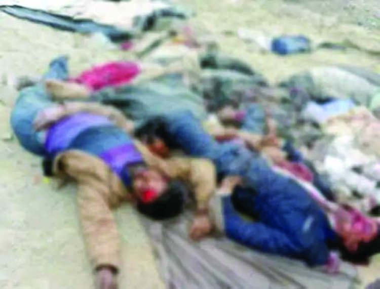 टैंकर ने टेंपो को मारी टक्कर, 12 यात्रियों की मौत
