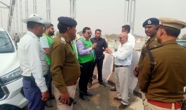 सुप्रीम कोर्ट के न्यायमूर्ति अभय मनोहर ने किया सड़कों का निरीक्षण