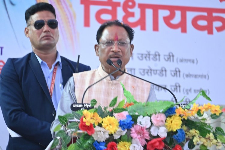 केंद्रीय गोड़ महासभा धमधागढ़ द्वारा आयोजित सम्मान समारोह में शामिल हुए मुख्यमंत्री विष्णुदेव साय
