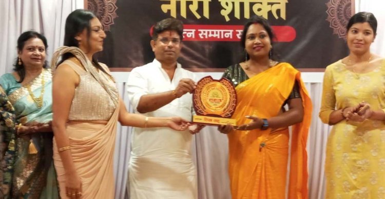 एस एस फाउंडेशन ने किया महिलाओं का सम्मान