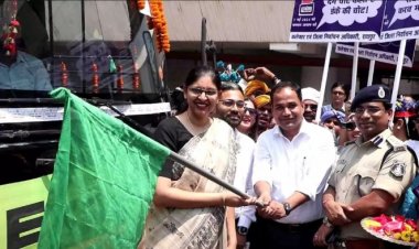 मुख्य निर्वाचन पदाधिकारी ने मतदाताओं को जागरूक करने निकाली रैली