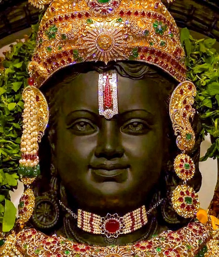 भक्तों के लिए VIP दर्शन आज से फिर शुरू