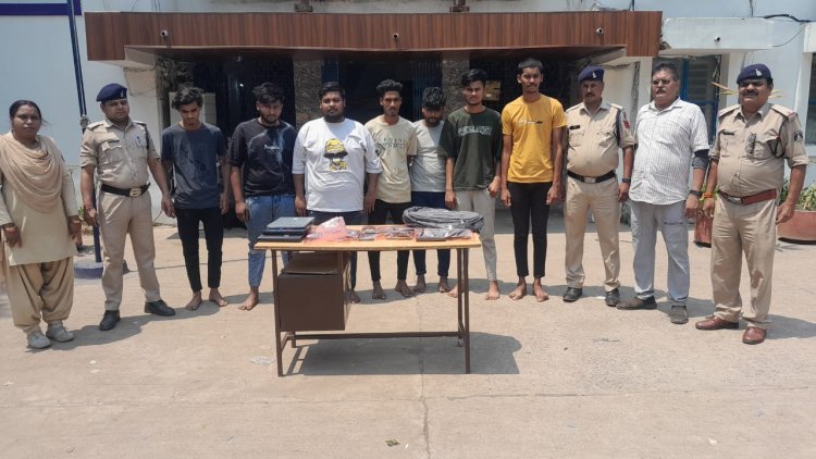होटल हेरिटेज सुपेला में किराये का रूम लेकर कर रहे थे आनलाईन सट्टा का संचालन, 7 गिरफ्तार