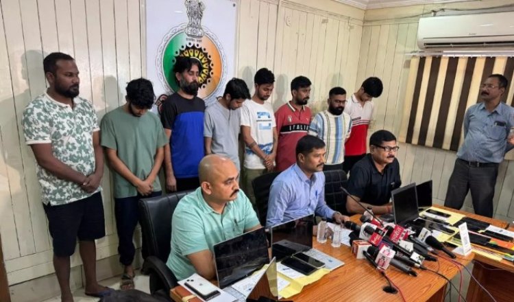 रायपुर पुलिस ने बंगाल में छापा मार 8 सटोरियों को धर दबोचा, 12 लाख का सामान जब्त