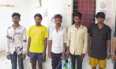 गाँव के सूने मकानों में चोरी करने वाले पारधी गैंग के 5 आरोपी दुर्ग पुलिस के हत्थे चढ़े, जेवरात सहित 3.70 लाख का माल जब्त