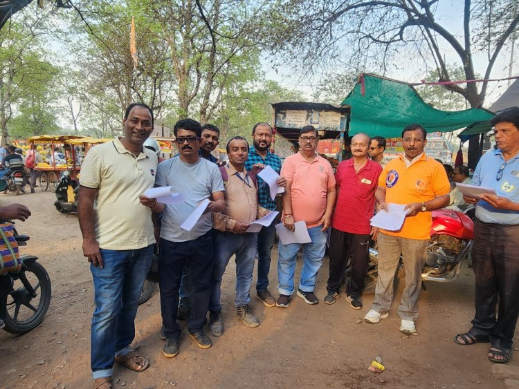 संयुक्त यूनियनो के नेताओं द्वारा किए गए समझौते का पोल खेलने बीआईएमएस ने किया पर्चा वितरण