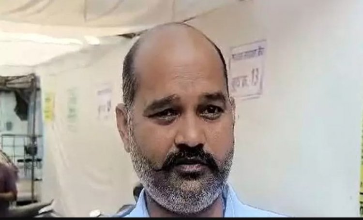 कागजों में मर गया जिंदा आदमी, वोट डालने पहुंचे तब पता चला, 4 माह पहले इसी बूथ पर डाला था वोट