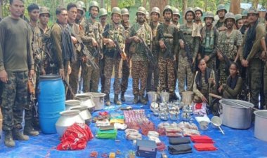 सुरक्षा बल को मिली बड़ी सफलता, नक्सलियों द्वारा छिपाए गए बड़ी मात्रा में गोला बारूद बरामद