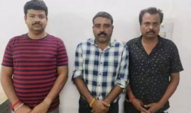 लिफ्ट देने के बहाने महिला से गैंगरेप,  हेड मास्टर सस्पेंड