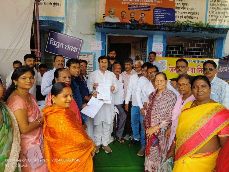 जन समस्या निवारण शिविर में मिले पीएम आवास, सड़क, नाली निर्माण एवं अतिक्रमण से संबंधित आवेदन