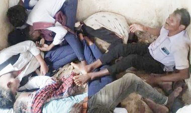 आसमानी बिजली गिरने से 5 स्कूली बच्चे सहित 8 लोगों की मौत