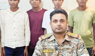 चार नक्सलियों ने किया आत्मसमर्पण