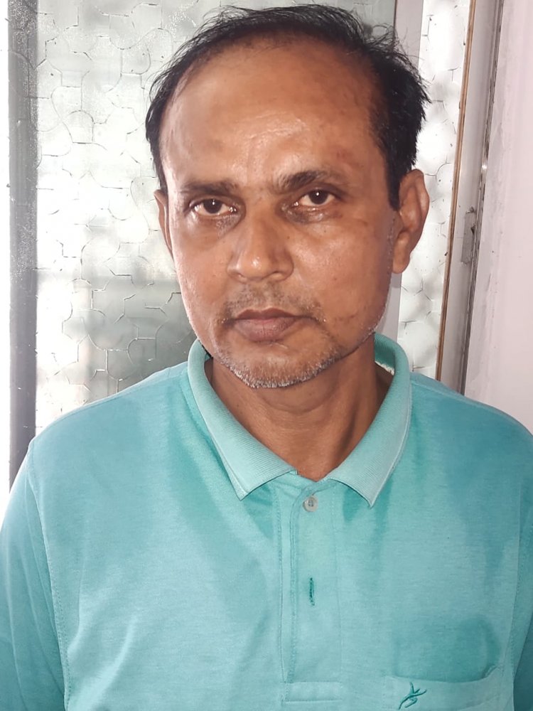न्यू कृतिका मेडिकल स्टोर संचालक गिरफ्तार, दुकान और घर से बेच रहा था प्रतिबंधित कफ सीरप