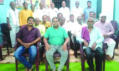 जिला साहू संघ भिलाई नगर के युवक-युवती परिचय सम्मलेन को सफल बनाने हुई बैठक 