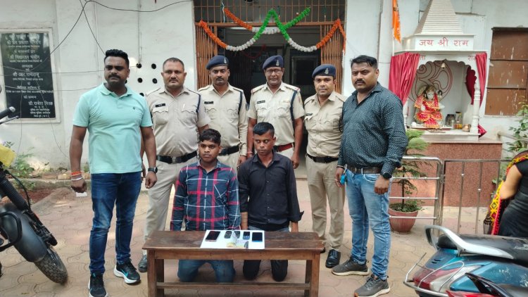 ट्रक चालक से चाकू की नोक पर मोबाईल व नगदी लूट, दो गिरफ्तार