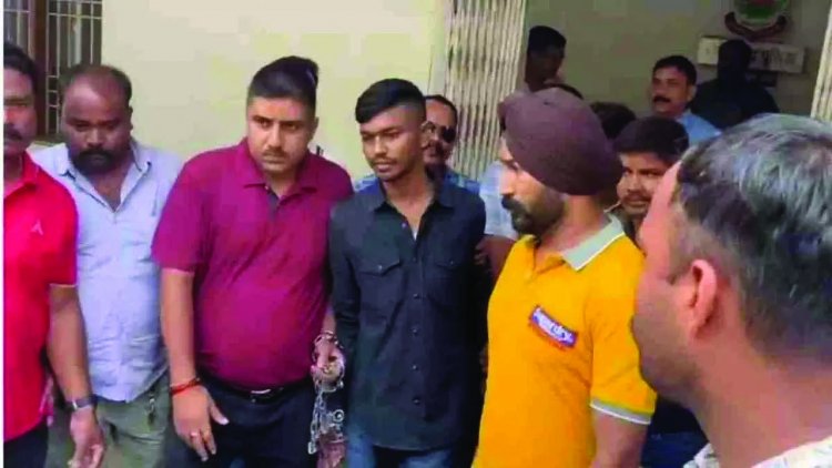कड़ी सुरक्षा के बीच गैंगस्टर अमन साव को कोर्ट लेकर पहुंची पुलिस