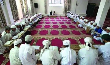 सुप्रीम कोर्ट ने मदरसा एक्ट को बताया संवैधानिक, इलाहाबाद हाईकोर्ट के फैसले को किया रद्द