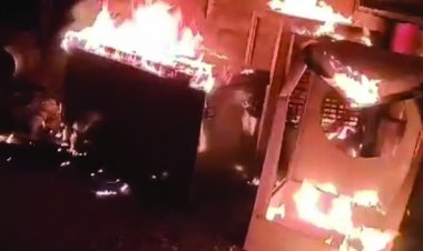 बलपूर्वक फैक्ट्री में घुसे बदमाशों ने तोड़फोड़ के बाद लगा दी आग, आरोपियों की तलाश में जुटी पुलिस