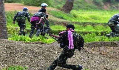 सुरक्षाबलों के साथ मुठभेड़ में 10 नक्सली ढेर, अत्याधुनिक हथियारों का जखरीरा बरामद