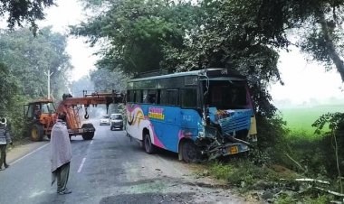 सुबह-सुबह मिनी बस और बरातियों से भरी बोलेरो में भिड़ंत, चार महिलाओं समेत 5 की मौत