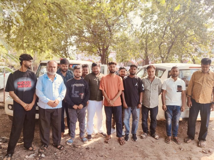 भिलाई में पकड़े गए 12 जुआरी, 2.56 लाख रुपए जब्त