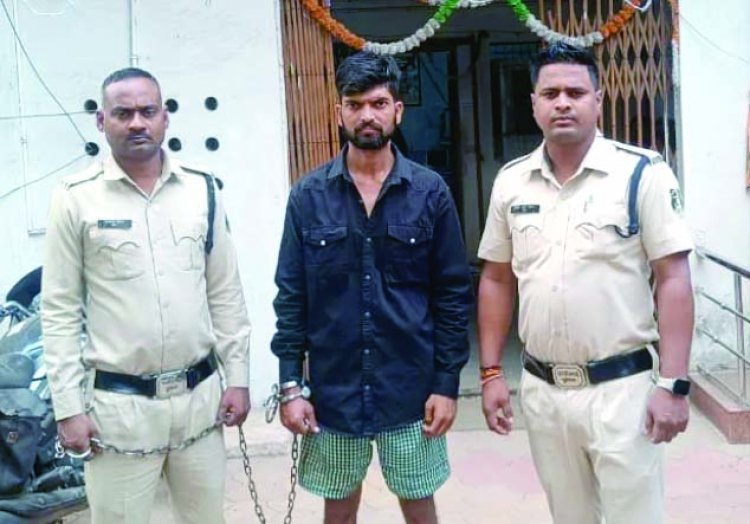 सो रहे पिता पर फावड़ा से वार कर पुत्र ने उतारा मौत के घाट
