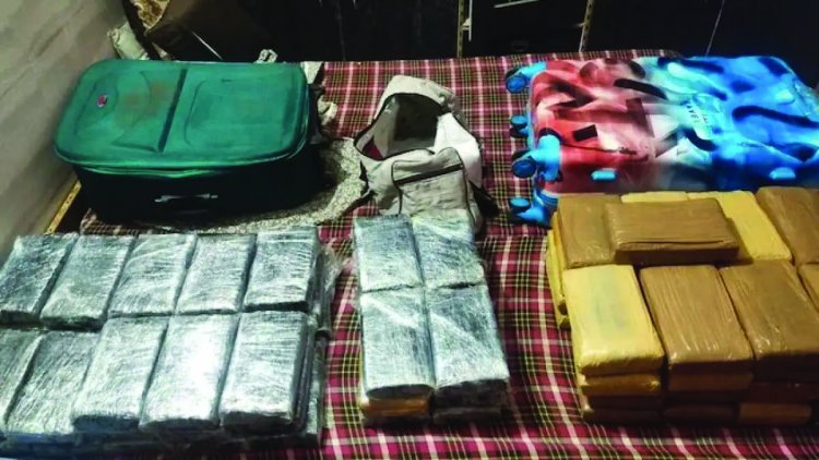 कुरियर से मंगवाया था 900 करोड़ का कोकिन, दो गिरफ्तार
