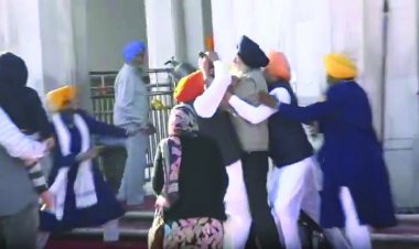 स्वर्ण मंदिर में चली गोली, शिरोमणि अकाली दल के अध्यक्ष्र सुखबीर बादल पर फायरिंग, एक गिरफ्तार, देखें VIDEO