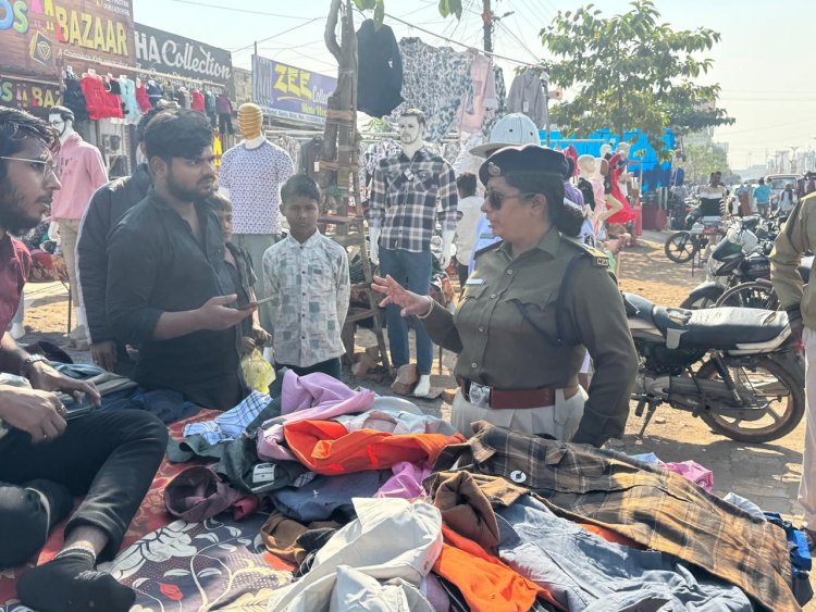 सड़क पर व्यापार करते पाए गए 9 संदिग्धों को पुलिस ने किया गिरफ्तार