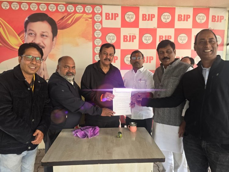भिलाई में भविष्य निधि कार्यालय खोलने की मांग, सांसद को सौंपा ज्ञापन