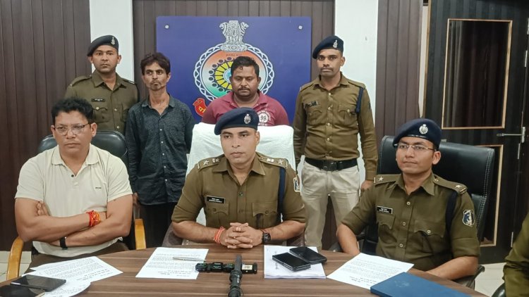 भिलाई के सुपेला घड़ी चौक से लाखों रुपए के सामान भरे ट्रक को चोरी करने वाला आरोपी पकड़ा गया, कबाड़ी को भी पुलिस ने किया गिरफ्तार