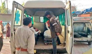 बल्कर और तूफान गाड़ी की टक्कर में 5 महिलाएं समेत 8 लोगों की मौत