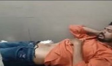 पेट दर्द से परेशान था युवक, खुद कर डाला यूट्यूब देखकर अपना ऑपरेशन, अब अस्पताल में भर्ती