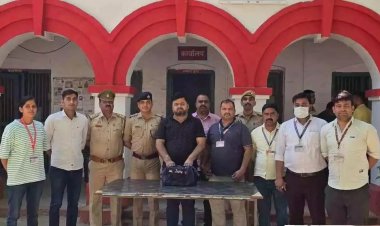 इस ट्रेन में चेकिंग के दौरान व्यक्ति के पास मिला 16 लाख 82 हजार रुपए कैश