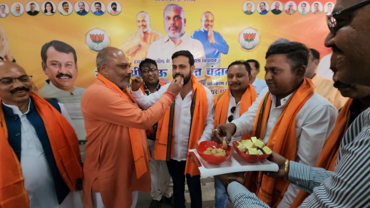 रिसाली निगम के तीन पार्षद और दो एमआईसी सदस्यों ने थामा भाजपा का दामन