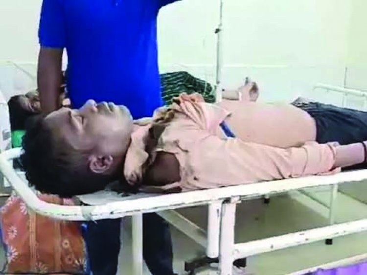 आकाशीय बिजली की चपेट में आने से दो लोगों की मौत, तीन गंभीर