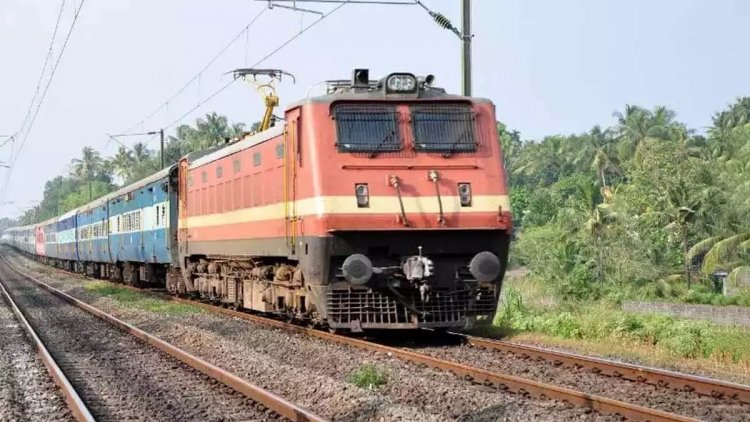 श्रद्धालुओं के लिए राहत भरी खबर, 10 एक्सप्रेस ट्रेनों का अस्थायी स्टॉपेज डोंगरगढ़ में देने का निर्णय लिया, देखें शेड्यूल