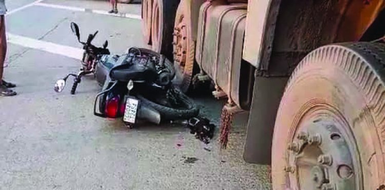 सुबह-सुबह दर्दनाक हादसा, बाइक सवार को ट्रक ने कुचला, दो भागों में बंटा शरीर