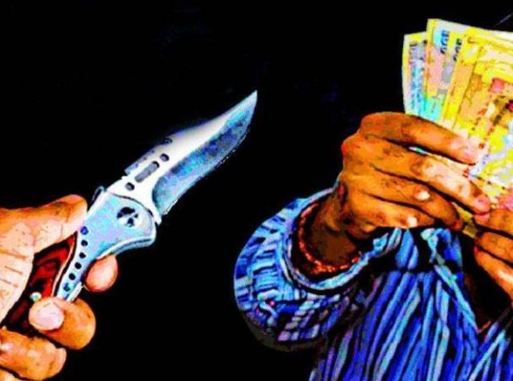 OLX में विज्ञापन देख बाइक खरीदने बिलासपुर से दुर्ग पहुंचा था युवक, शातिर नाबालिग बच्चों ने पेट और गले में चाकू टिकाकर लूट लिए 80 हजार रुपए