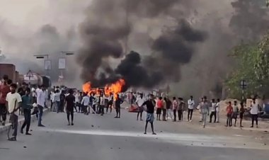 एक बार फिर सुलग उठा पश्चिम बंगाल का मुर्शिदाबाद, वक्फ कानून बिल का विरोध हिंसा में तब्दील, देखें VIDEO