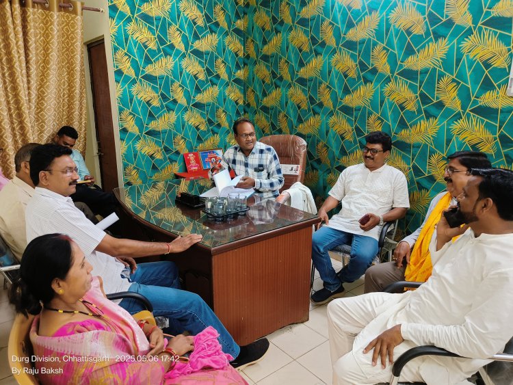 उपादान की राशि की समीक्षा कर कर्मचारियों को राशि 15 दिन में देने के निर्देश