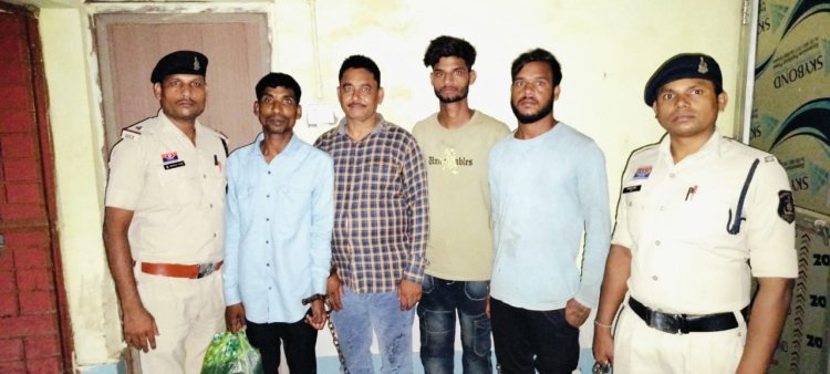 सुविधि इस्पात रसमड़ा में स्पंज आयरन चोरी करने वाले ट्रक चालक, कबाड़ी सहित 5 आरोपी गिरफ्तार