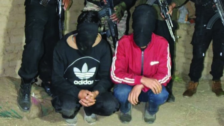 शोपियां में दो आतंकियों ने किया सरेंडर, भारी मात्रा में हथियार बरामद