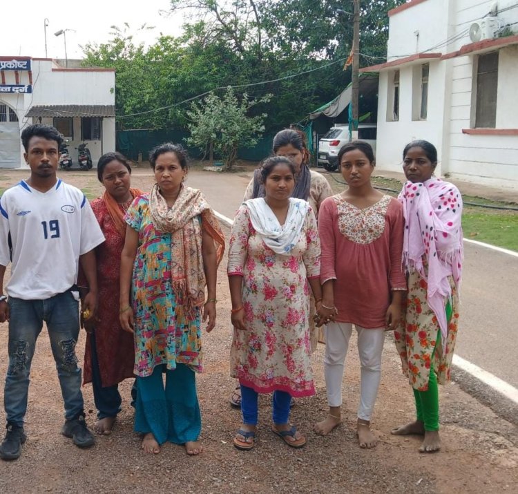 दुर्ग में धर्मांतरण की दुकानदारी चलाने वाली 6 महिलाएं सहित 9 लोग गिरफ्तार